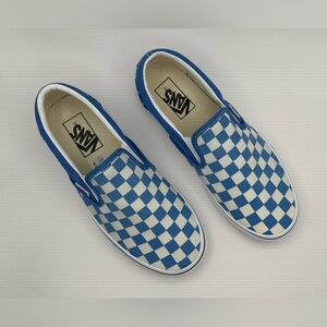 Classic Slip-On Checkerboard Vans Sneakers